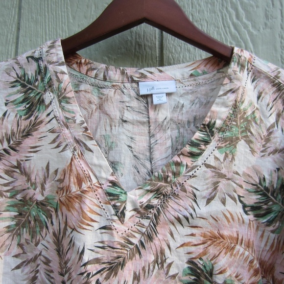 J.Jill Love Linen Top Womens PM 100% linen‎ Tropical Floral Bell Sleeve V-Neck - Picture 2 of 14